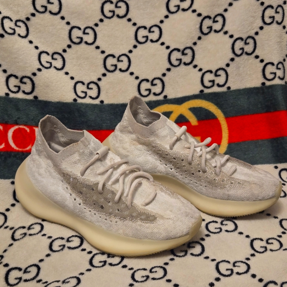 Yeezy Boost 380 'calcite glow'